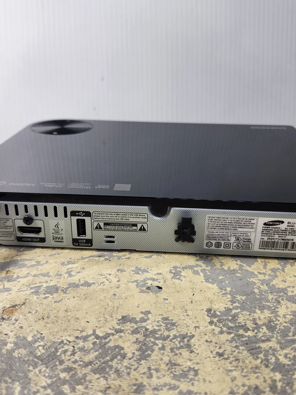 Samsung Blu-ray Player Bundle in Black with Black Remote